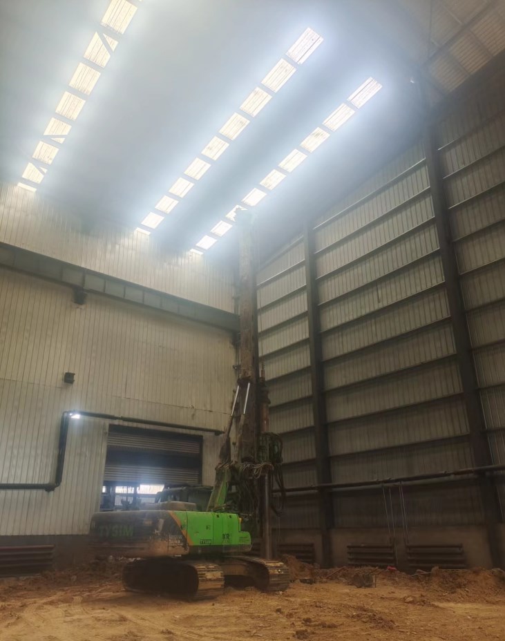 狹小空間施工利器 泰信小旋挖制勝出奇┃泰信機(jī)械KR125A小旋挖助力內(nèi)蒙古某廠(chǎng)房改建項(xiàng)目